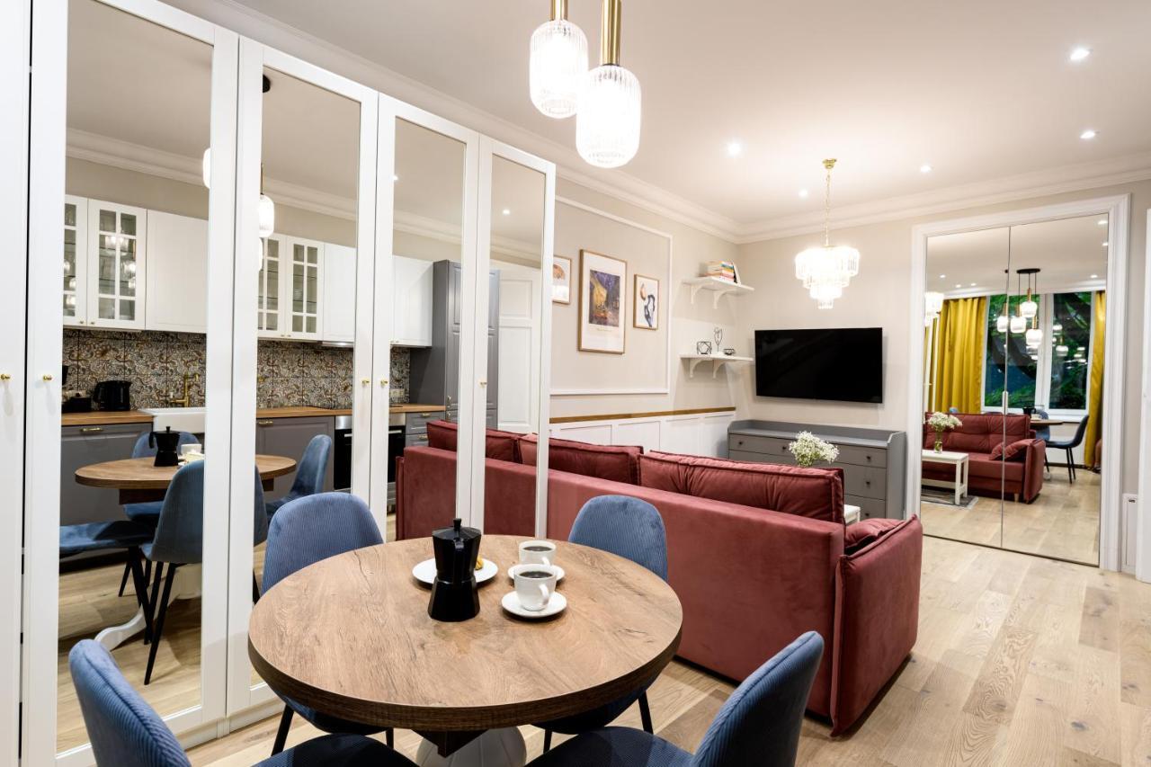 Apartment Native Nowowiejska 9 *